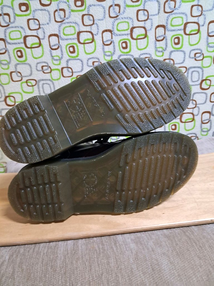 닥터마틴1460모델 8홀 체리레드 230 이미지