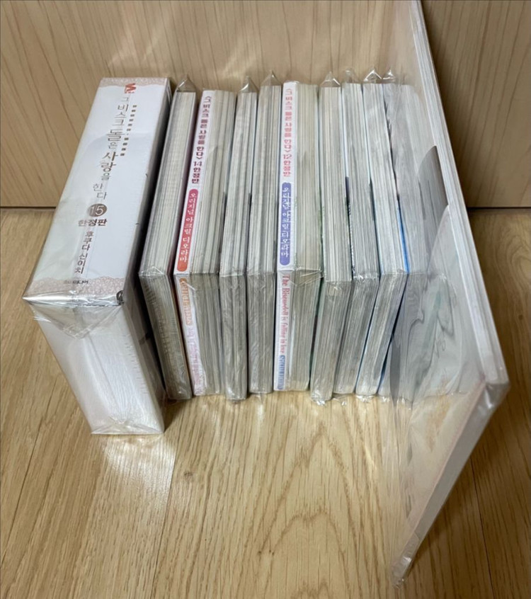 그 비스크 돌은 사랑을 한다 9,11,12,13,14,15+한정판3개 팬북--1