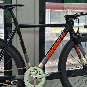 엔진11 크릿디 블랙오렌지 판매/대차 이미지