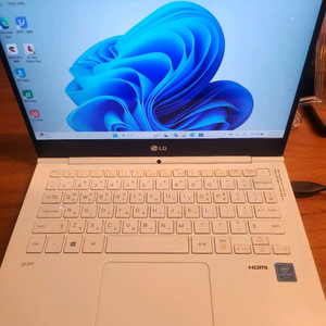 대용량 LG그램 노트북(13.3인치, 512기가SSD) 이미지