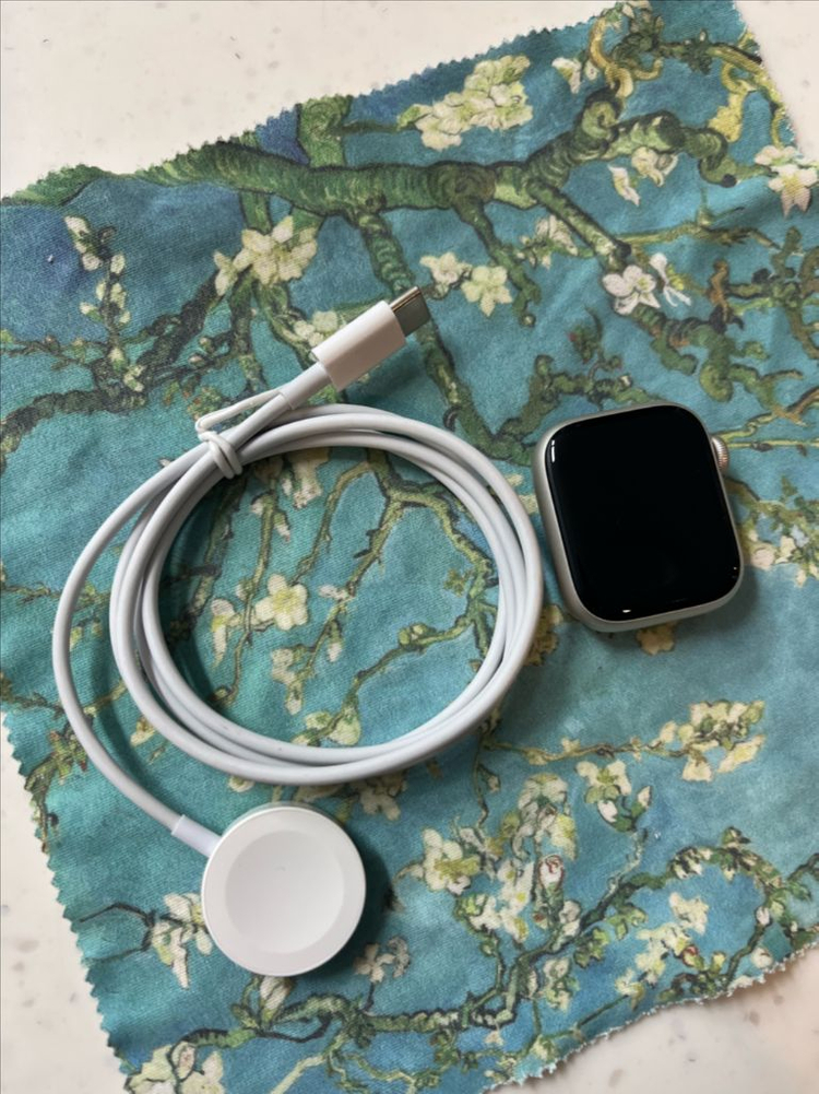 애플워치7나이키 41mm 스타라이트 SS급--1