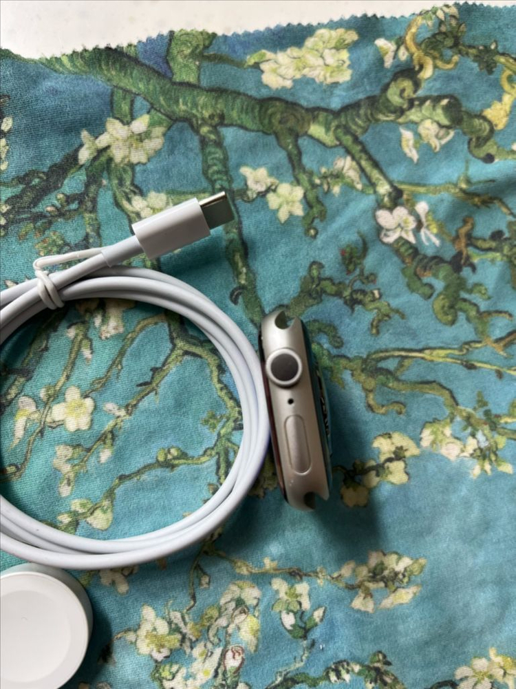 애플워치7나이키 41mm 스타라이트 SS급--3