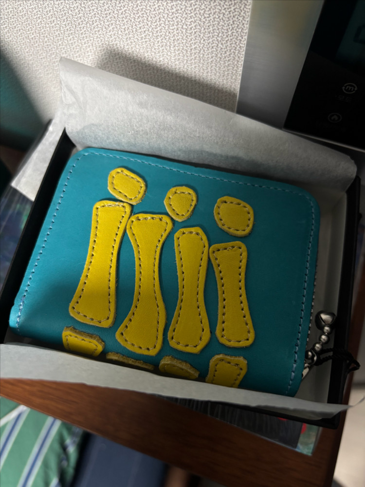 캐피탈 떰즈 업 본 핸드 집 미니 지갑 색소폰--1