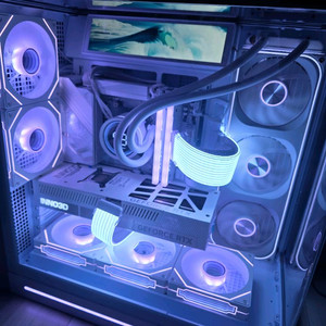 라이젠7 9800X3D RTX5080 화이트 하이엔드PC 이미지