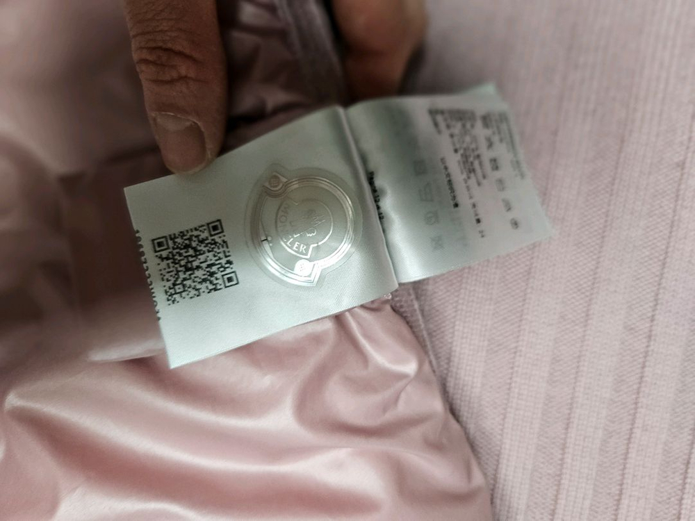 몽클레어 9B00024 M1131 51A (로고 패치 패딩 울 가디건) 핑크 이미지