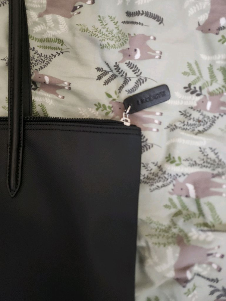 라코스테 숄더백 블랙--1