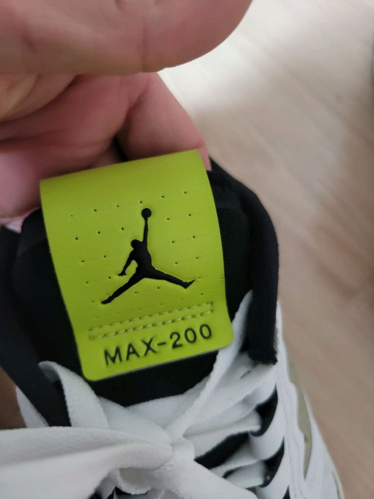 나이키 조던 맥스200. 265 이미지