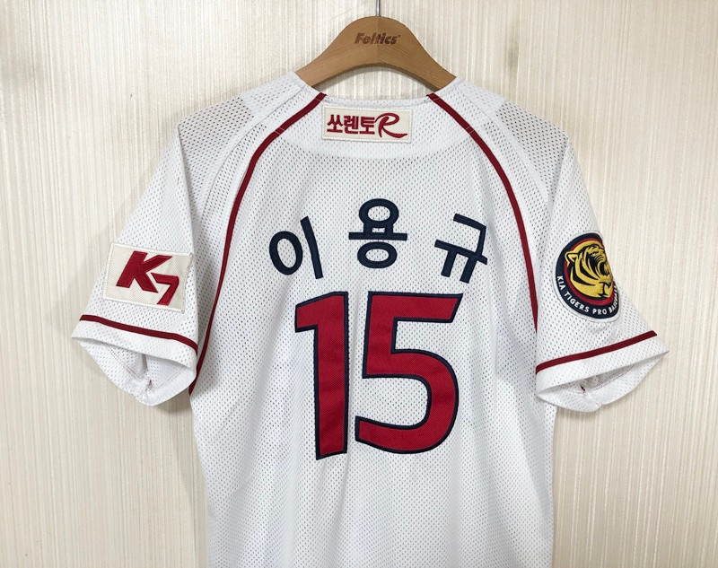 KBO ZETT 기아타이거즈 올드 홈유니폼/져지 S(85) #15 이용규 이미지