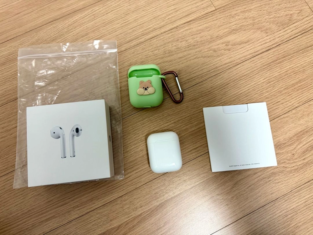 애플 에어팟 1세대 apple airpod 깨끗함 부품용 - 안심되는 중고거래