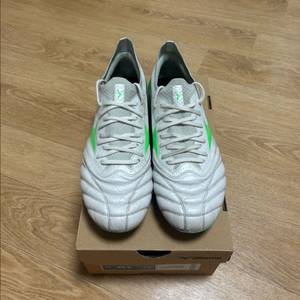 미즈노 모렐리아 네오 IV ELITE MD 255 이미지