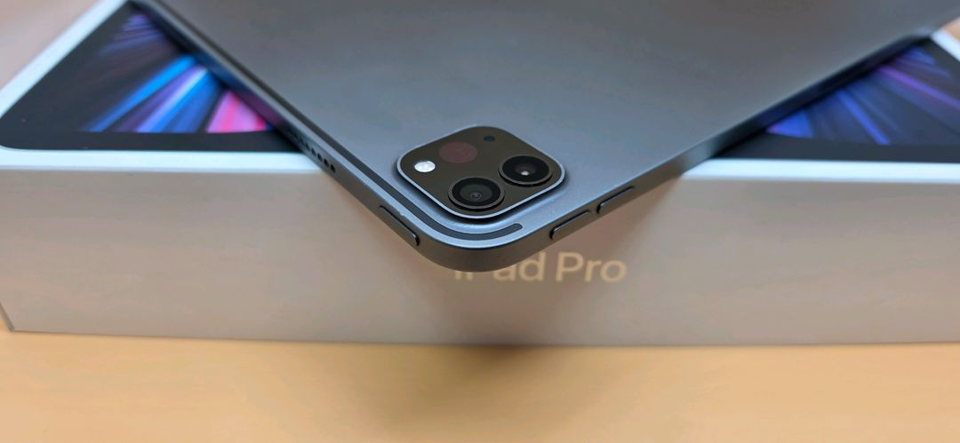 S급 아이패드프로11 3세대 m1 128기가--0