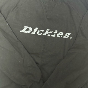 디키즈 맨투맨 새상품 싸게 내놔요!