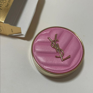 입생로랑 블러셔 새제품