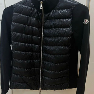 몽클레어 니트패딩 M (새상품급)