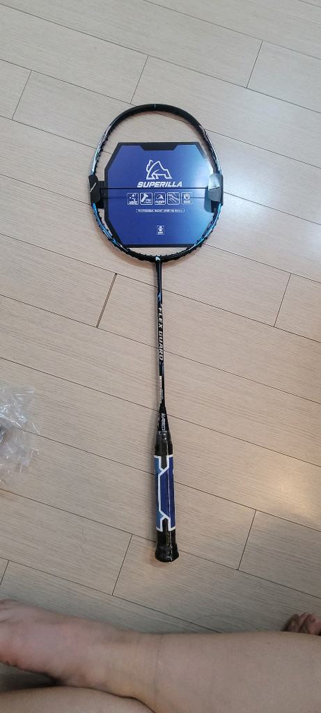 슈퍼릴라 플렉스 가드 배드민턴 라켓 대회 우승 라켓 미개봉 새제품--2
