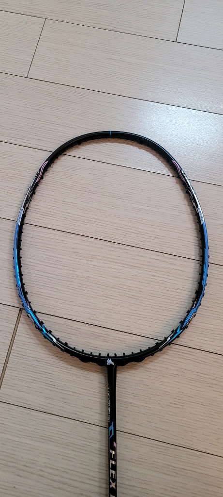 슈퍼릴라 플렉스 가드 배드민턴 라켓 대회 우승 라켓 미개봉 새제품--4