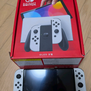 닌텐도 스위치 OLED 화이트 풀박 + 마리오카트 + 휴대 케이스