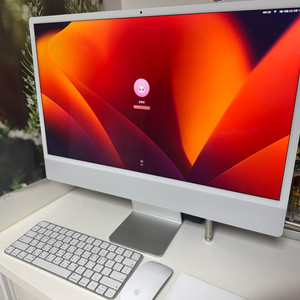 애플 아이맥 24인치 M1 2021 실버 고급형 이미지