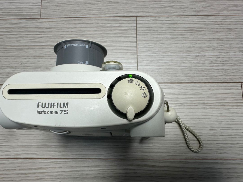 후지필름 인스탁스 instax mini 7S 폴라로이드 카메라 판매합니다--5