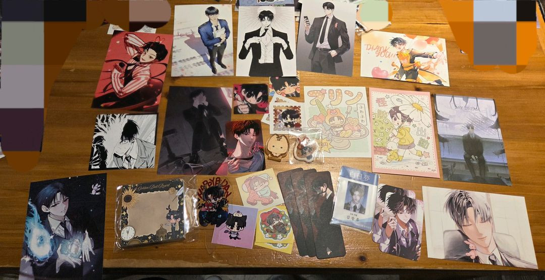 괴담출근 공식 비공식 굿즈 팝업 캔뱃지 LD SD 모두앉아 랜덤 피규어 사빠출 앨리스 카페 최솔 이미지