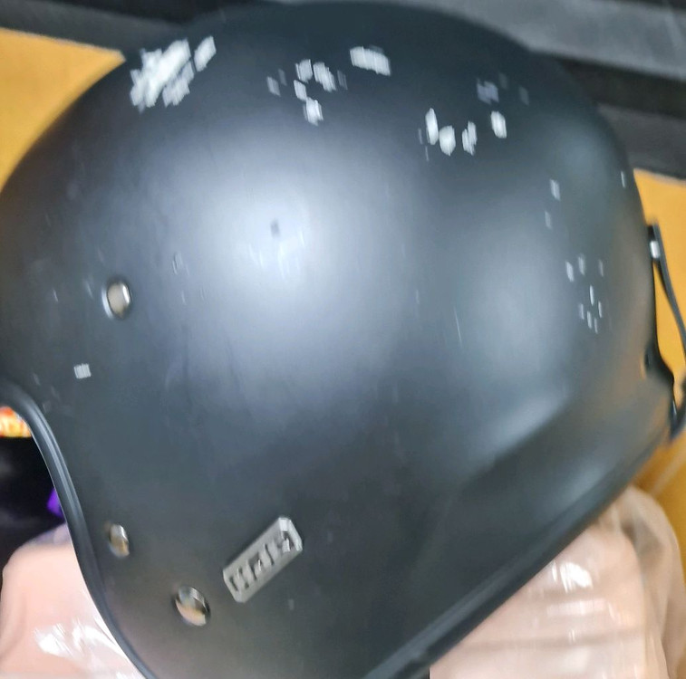 HJC홍진V31 헬멧 무료배송 안에는 깨끗해요 사이즈m--1