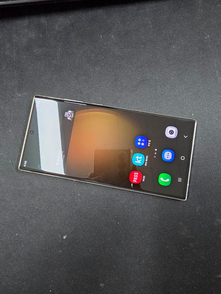 ◆특가◆ 갤럭시SG23울트라 256G B급 화이트 40만 이미지