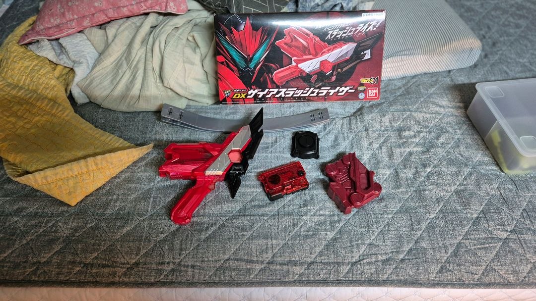 가면라이더 제로원 슬래시 라이저 원하시는 가격말씀해주세요--0