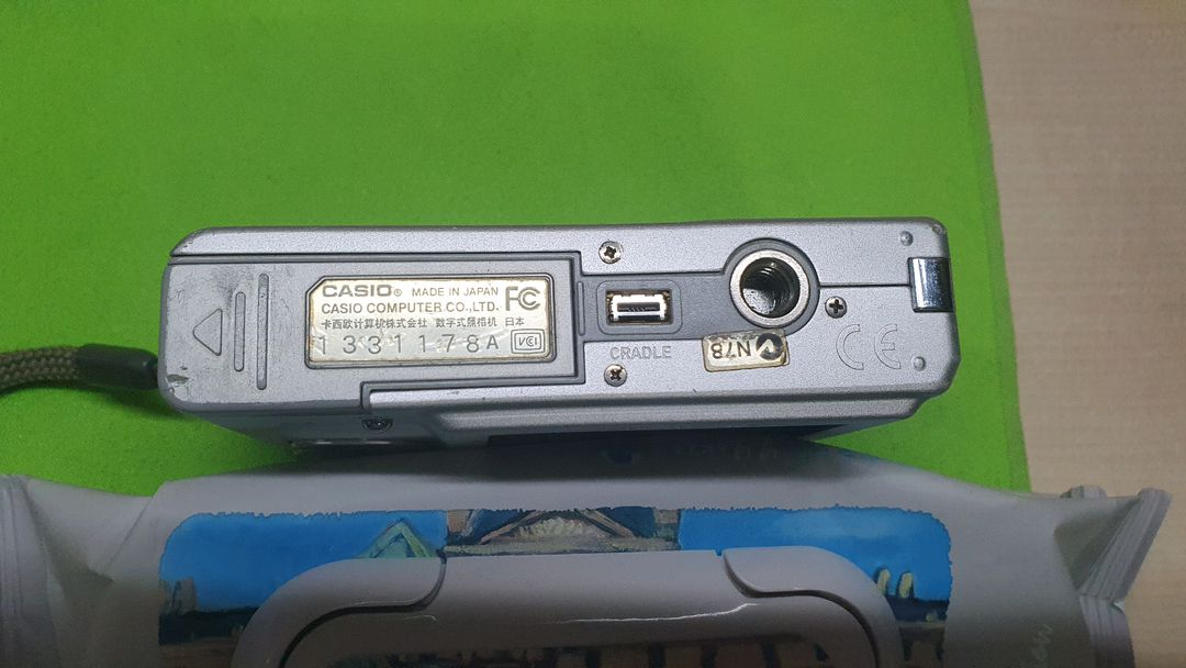 카시오 EX-Z3 디지털카메라 판매합니다. 이미지