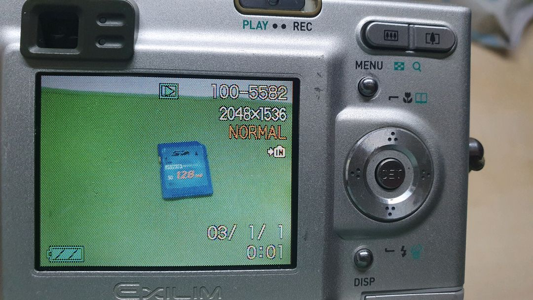 카시오 EX-Z3 디지털카메라 판매합니다. 이미지