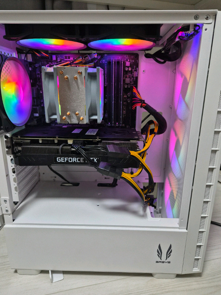 라이젠 5600X , RTX 3070 초고사양 PC방 수준 게이밍 컴퓨터--1