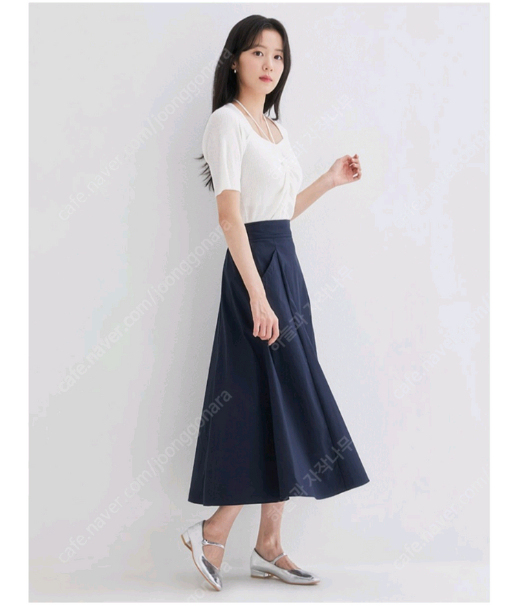 새상품 로엠 롱 플레어 스커트(착불) 이미지