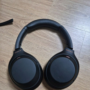 소니 WH 1000xm4무선 헤드폰 이미지