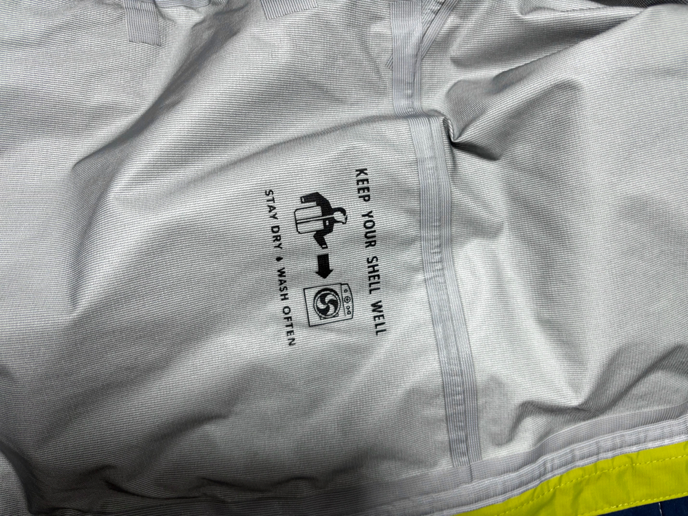 파타고니아 토렌쉘 3L 자켓 연두 그린 XL--2