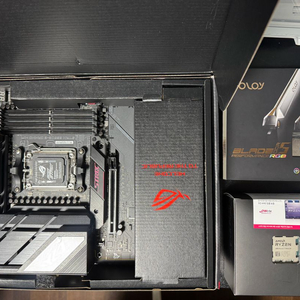 7800x3d, b650e-e, oloy 6000mhz 32g 판매합니다 이미지