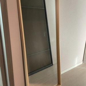 영종도 중산동 원목 전신거울