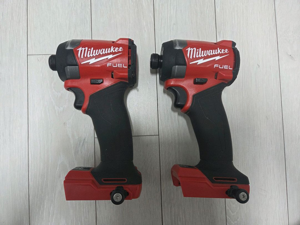 정품 밀워키 여러가지 그라인더 멀티커터 함마드릴 쁘래까 청소기 집진기 대포 송풍기 샌딩기 직쏘 스킬 메거진 집진기--2