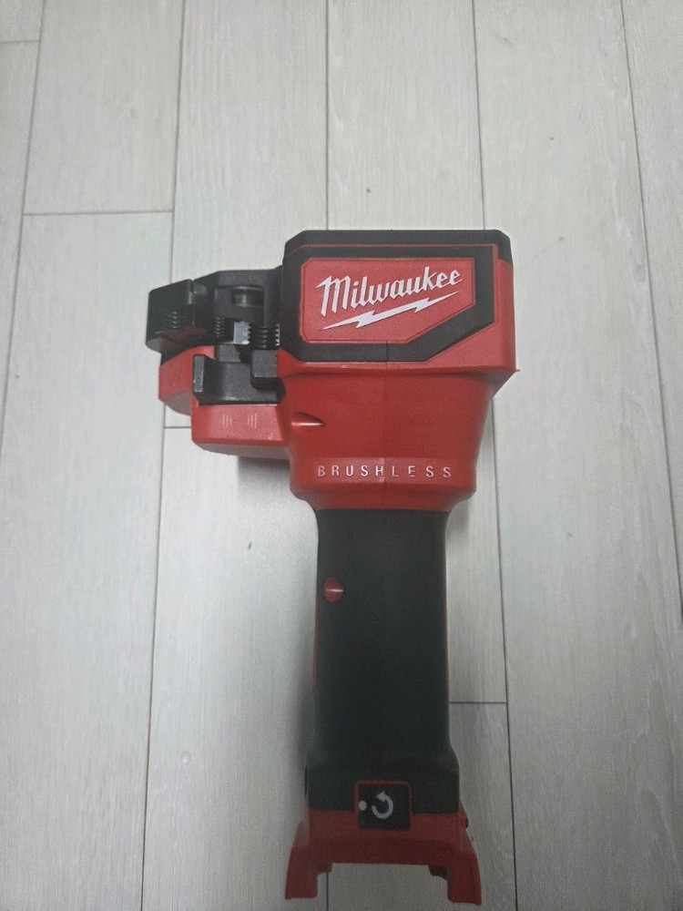 정품 밀워키 여러가지 그라인더 멀티커터 함마드릴 쁘래까 청소기 집진기 대포 송풍기 샌딩기 직쏘 스킬 메거진 집진기--6