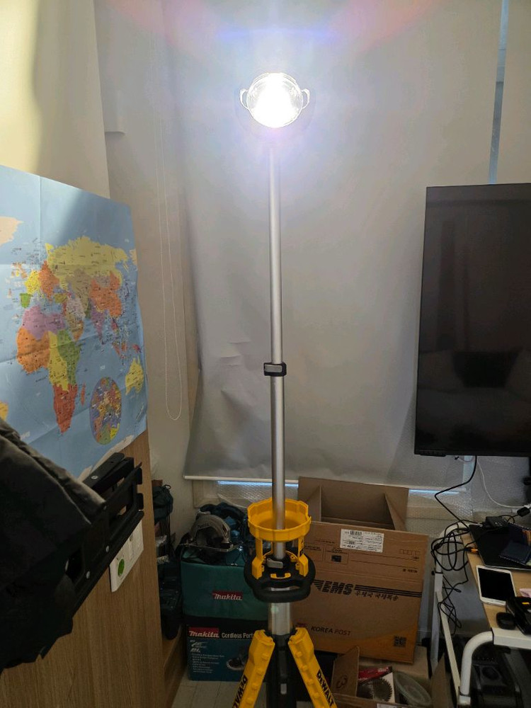 디월트 풀세트 직쏘 컷쏘 그라인더 멀티커터 스킬 월커터 임팩 해머 드릴 실타카 대타카 충전기 배터리 플랜지쏘--7