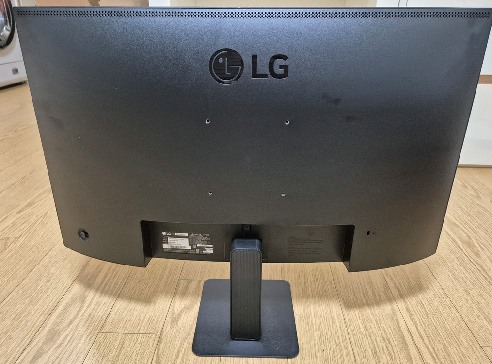 LG FHD 27인치 곡면 게이밍 모니터--1