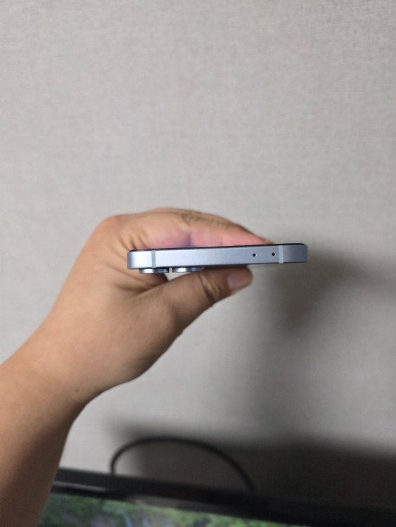 갤럭시 Z플립6 블루 256기가 SS급 팝니다 이미지