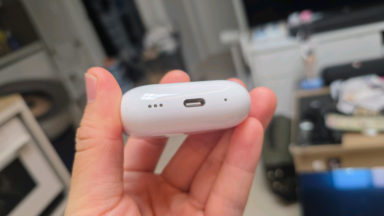 에어팟프로2 (c타입)+애케플 27.09까지--3