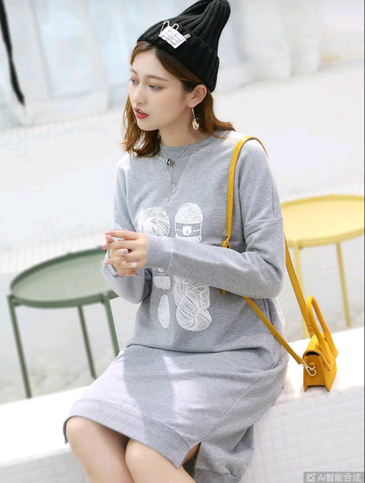 회색 털실 프린팅 얇은 기모안감 롱 맨투맨 원피스(중고상품) 이미지