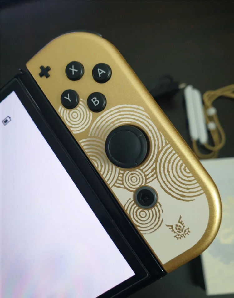 닌텐도 스위치 OLED 젤다 왕눈 에디션--2