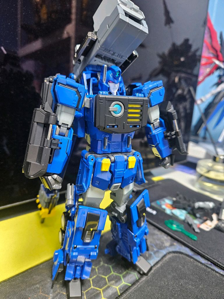 포즈플러스 초룡신 이미지