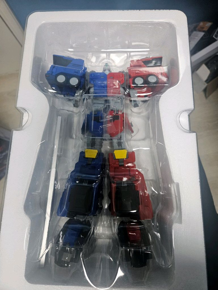 포즈플러스 초룡신 이미지