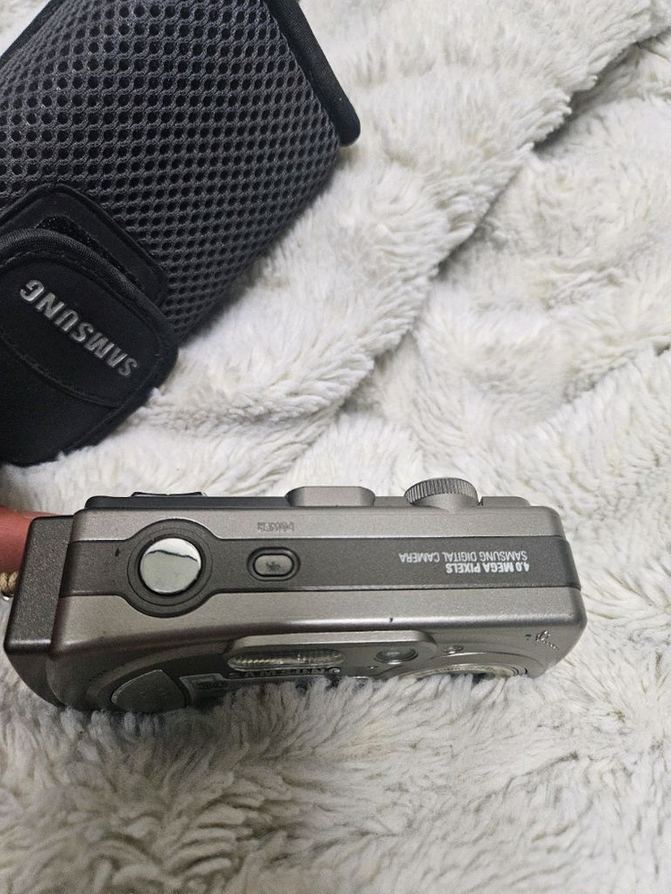 삼성 케녹스 Cyber400 디지털 카메라 레트로 디카 이미지