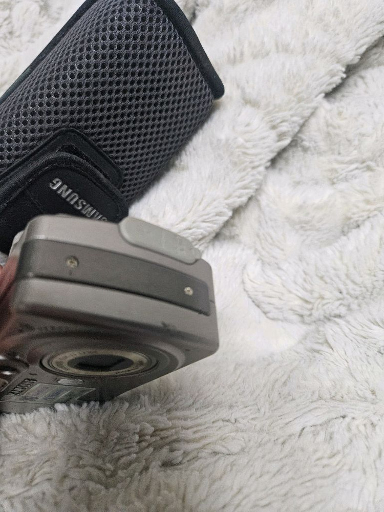 삼성 케녹스 Cyber400 디지털 카메라 레트로 디카 이미지