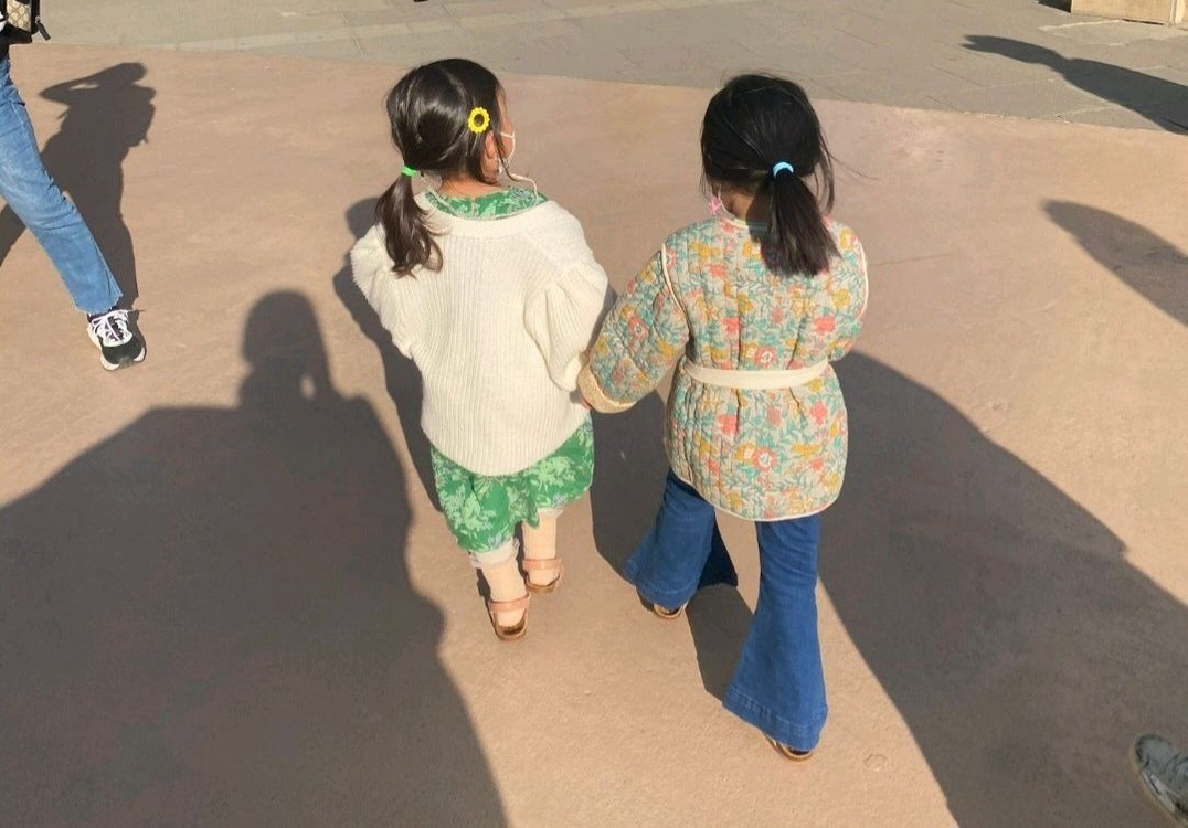 루이스미샤 플라워누빔자켓 플라워자수니트 이미지