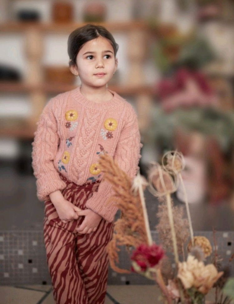 루이스미샤 플라워누빔자켓 플라워자수니트 이미지