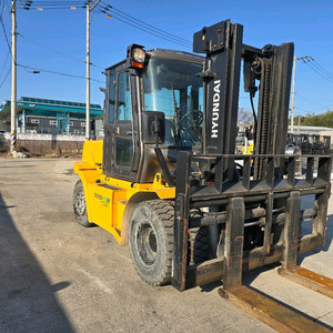 21년식 386시간 사용 특A급 현대 7톤 풀옵션 중고지게차 5900만원(신차대비 45%할인) 판매